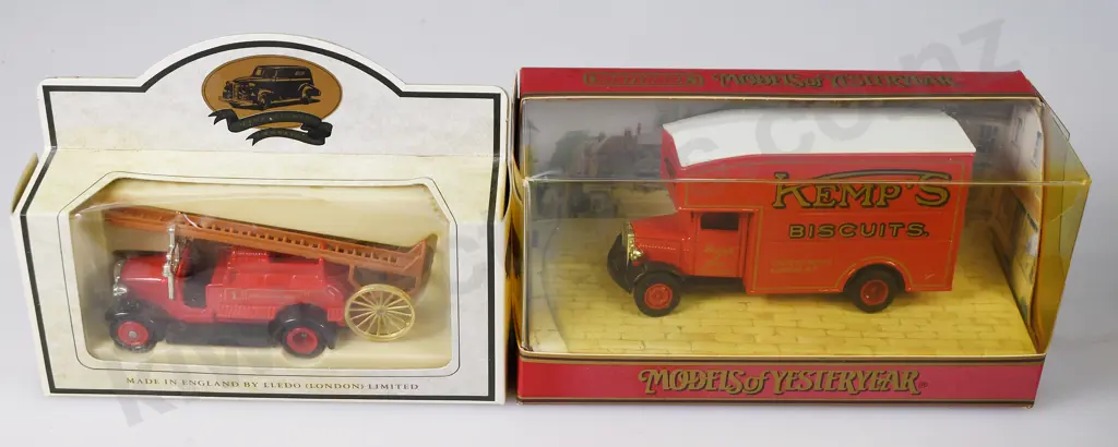 MATCHBOX & LLEDO BOXED MODEL CARS Image 1++