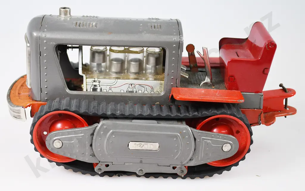 JAPANESE MODEL TRACTORS Image 1++