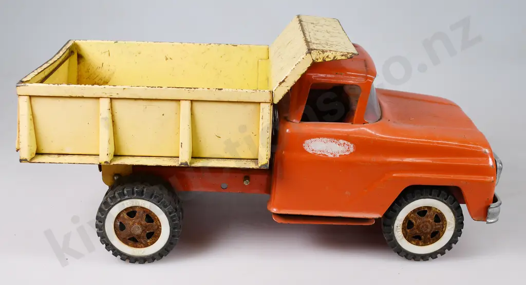 TONKA TIP TRUCK Image 1++
