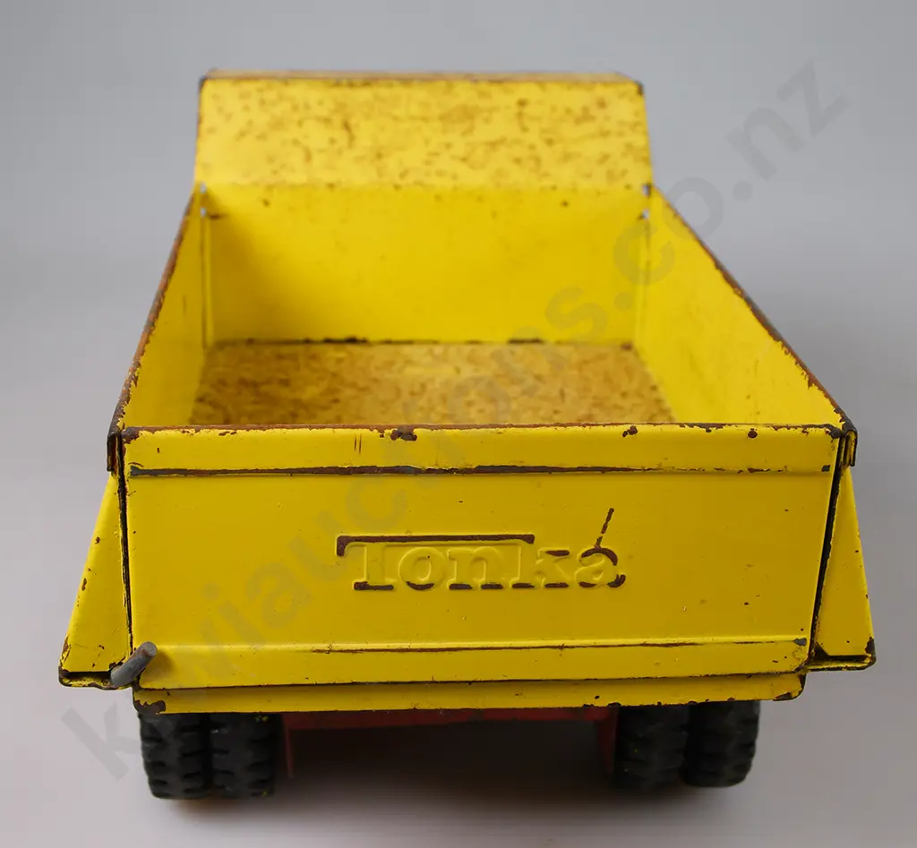TONKA TIP TRUCK Image 1++