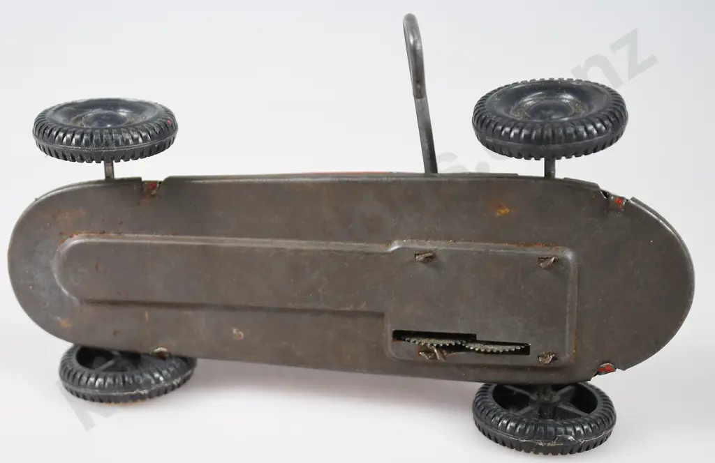 LINCOLN CLOCKWORK RACING CAR Image 1++