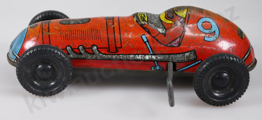 LINCOLN CLOCKWORK RACING CAR Image 1++