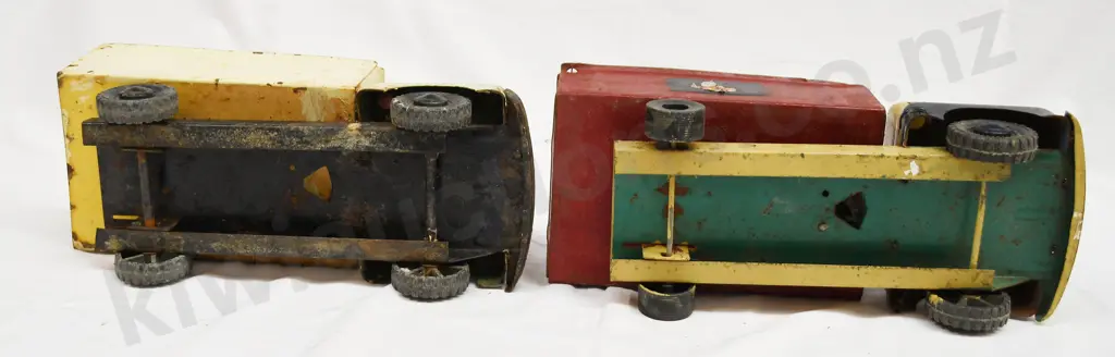 WYN/LINCOLN PRESSED STEEL TRUCKS Image 1++