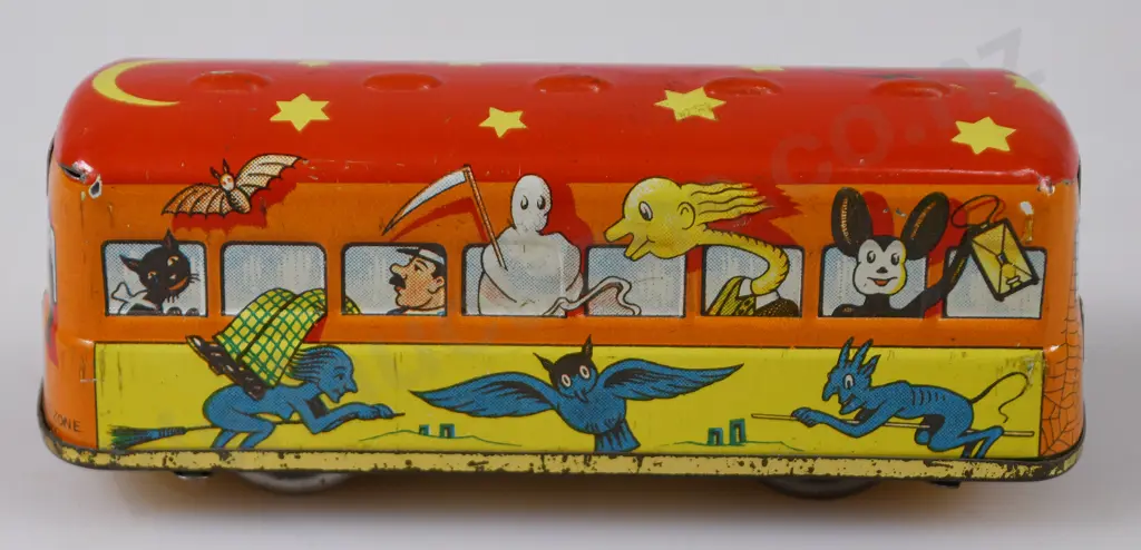 TIN TOY TANKS & BUS Image 1++