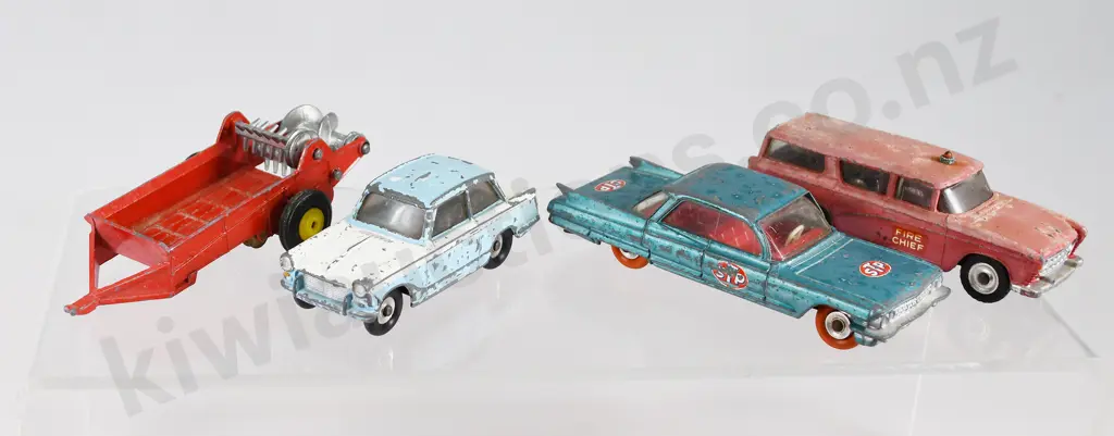 DINKY TOYS - FOR RESTORATION Image 1++