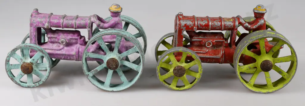 FUN HO FORDSON TRACTORS Image 1++