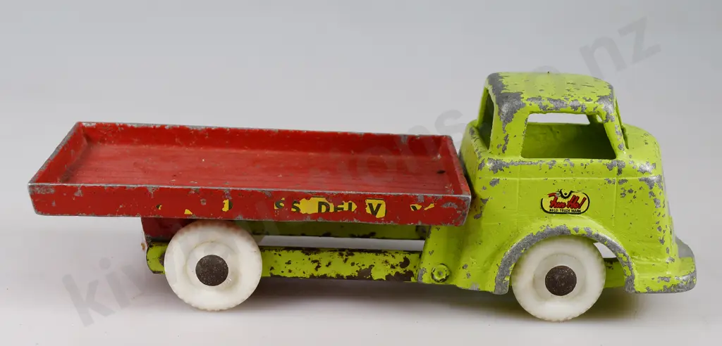 FUN HO FLAT DECK TRUCK Image 1++