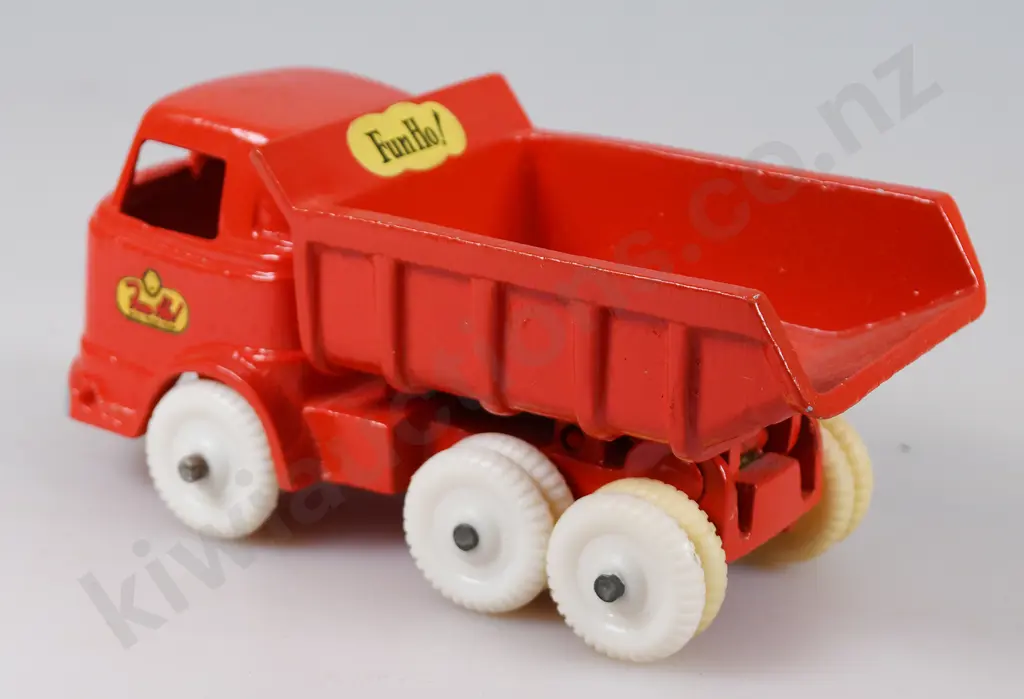 FUN HO DUMP TRUCK Image 1++