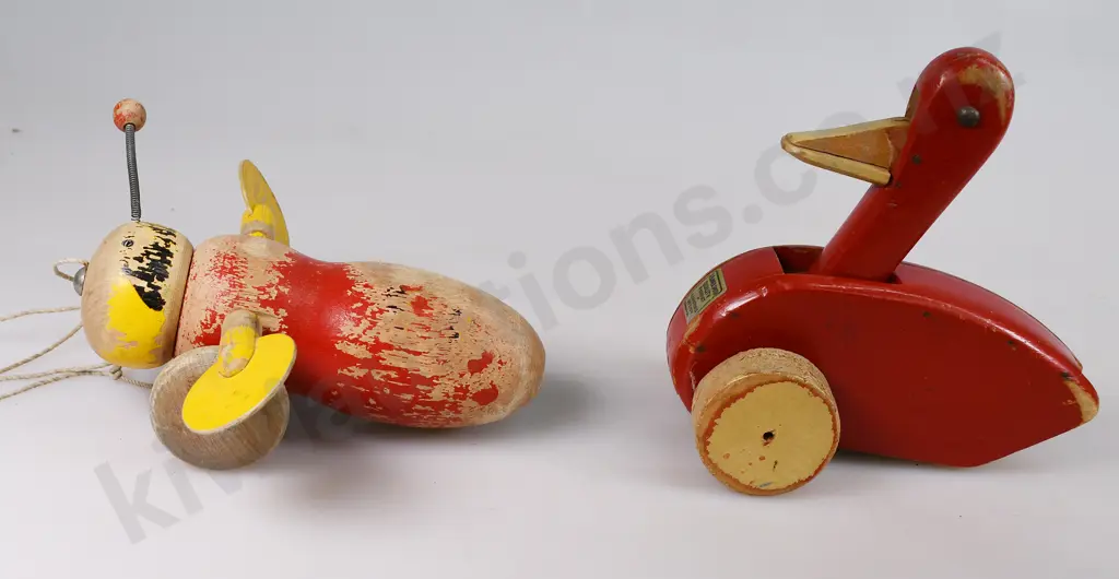 WOODEN TOYS x 8 Image 1++