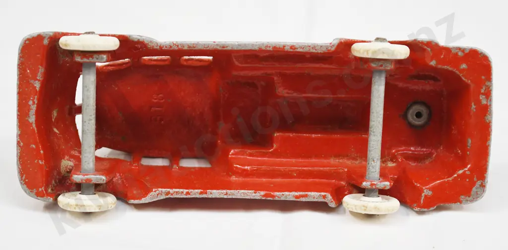 FUN HO FIRE ENGINE 518 Image 1++