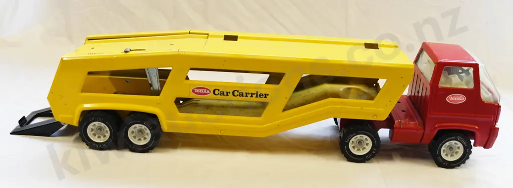TONKA PRESSED STEEL CAR CARRIER Image 1++