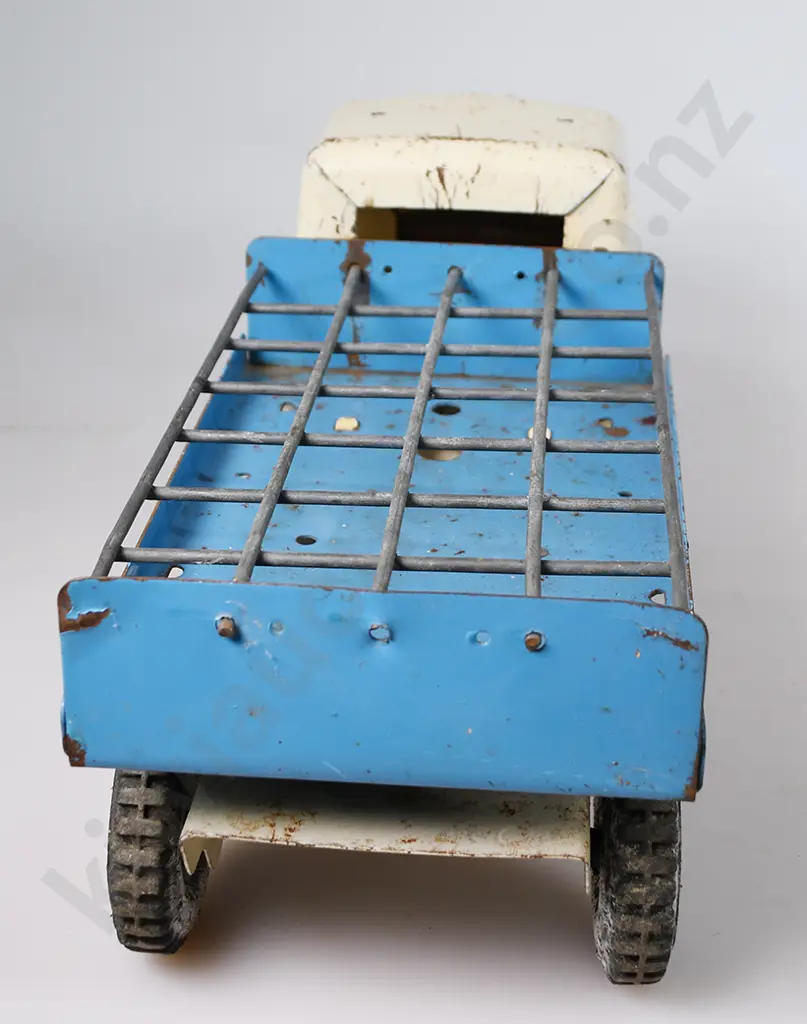 TRI-ANG MILK LORRY Image 1++