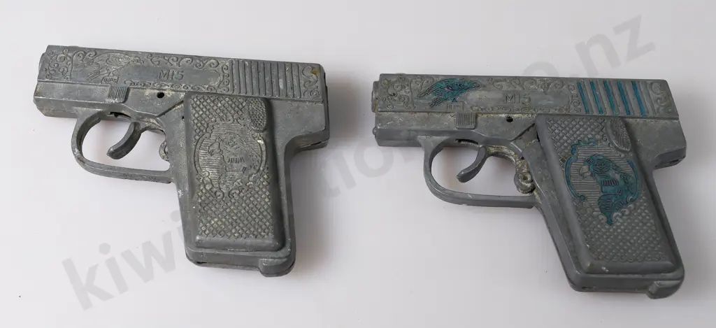 TOY GUNS TINK-E (NZ) & OTHERS Image 1++
