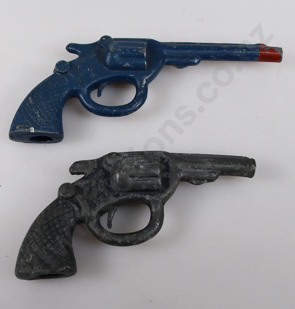 TOY GUNS TINK-E (NZ) & OTHERS Image 1++