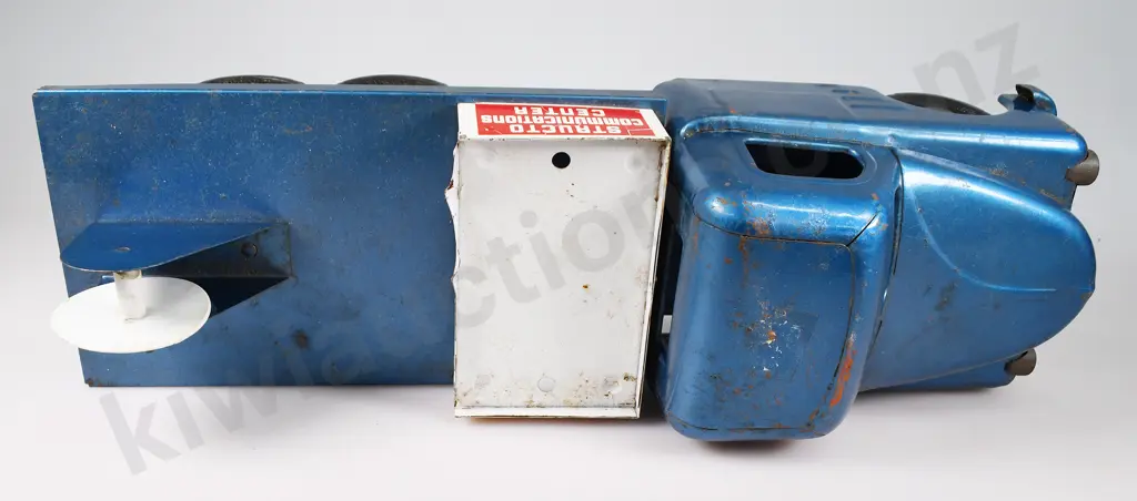 STRUCTO PRESSED TIN TRUCK Image 1++