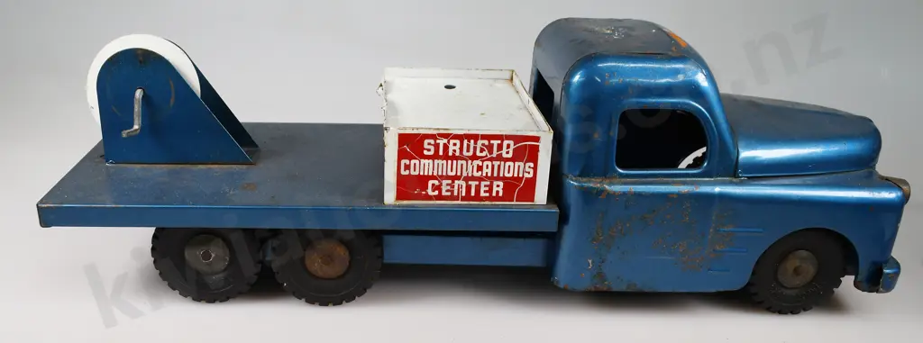 STRUCTO PRESSED TIN TRUCK Image 1++