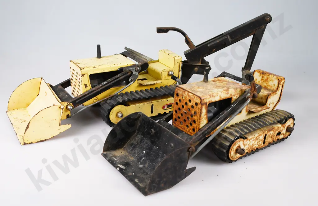 TONKA TOYS FRONT LOADER, BACK HOE Image 1++