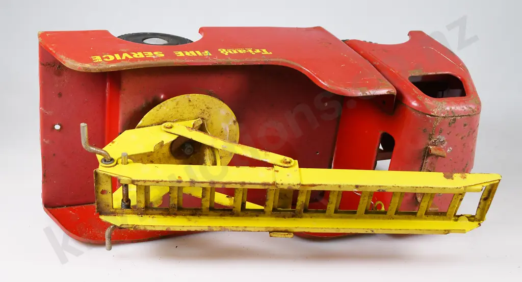 TRIANG DIESEL FIRE ENGINE Image 1++