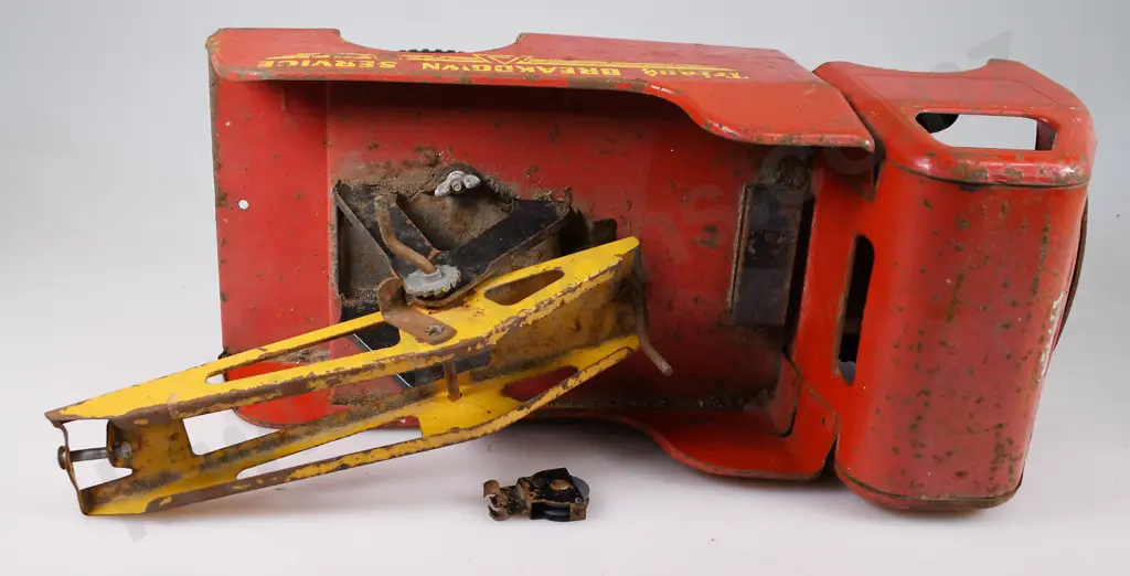 TARGET TOYS DIESEL CRASH TRACK Image 1++