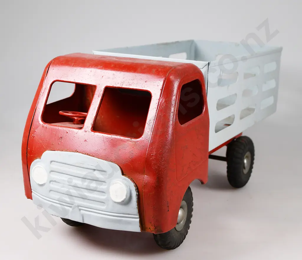 TRIANG DIESEL FARM TRUCK Image 1++