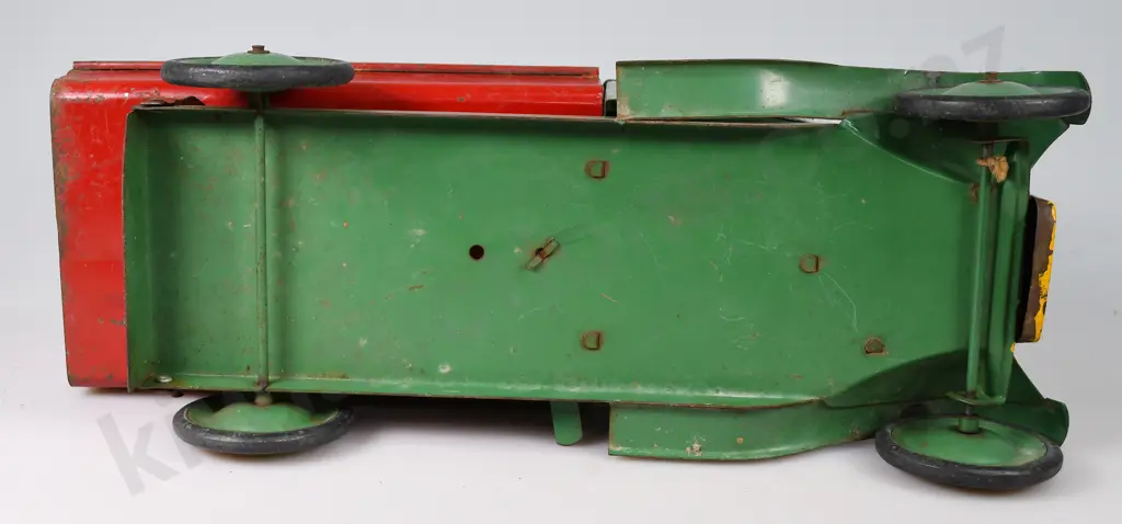 TRIANG PRESSED STEEL BEDFORD TIP LORRY Image 1++