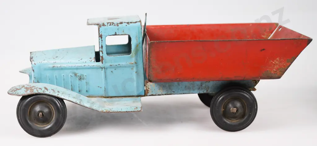 TRIANG TIPPING LORRIES Image 1++