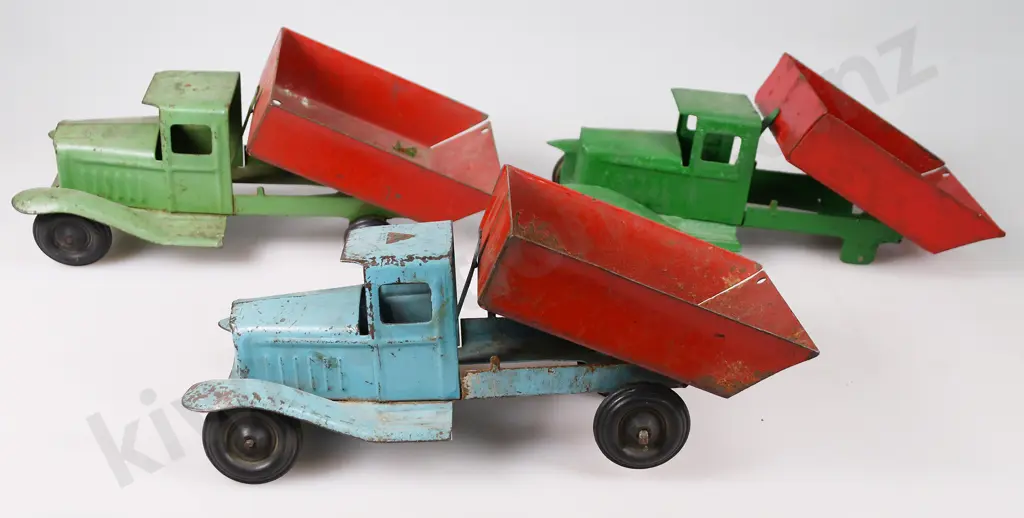 TRIANG TIPPING LORRIES Image 1++