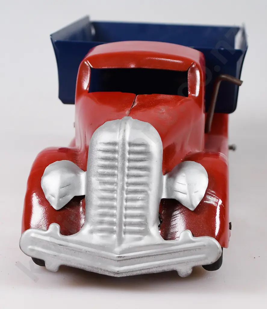 MARX PRESSED STEEL DUMP TRUCK Image 1++