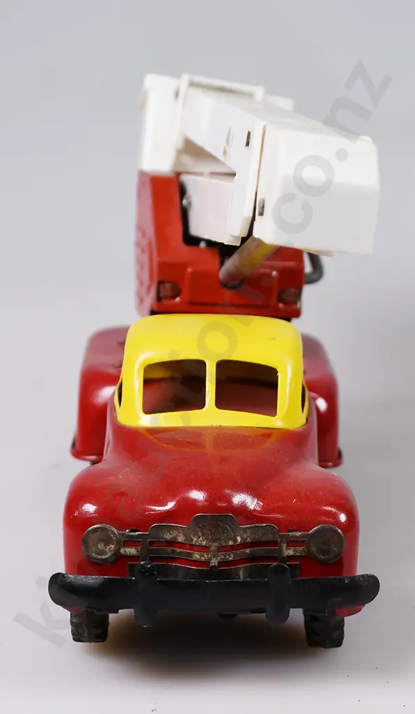 GERMAN TIN TOY TRUCKS Image 1++