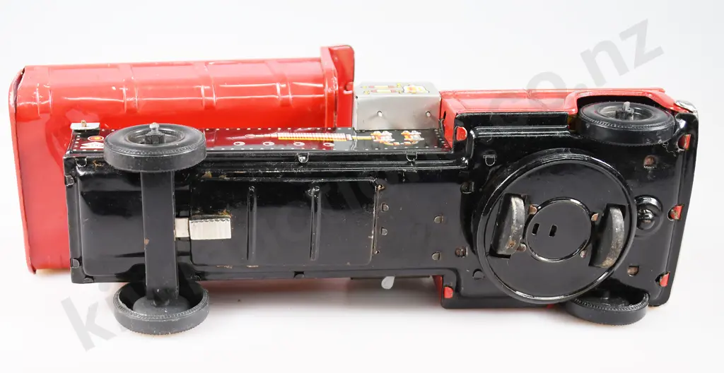 JAPANESE MADE TIN TOY TRUCKS Image 1++