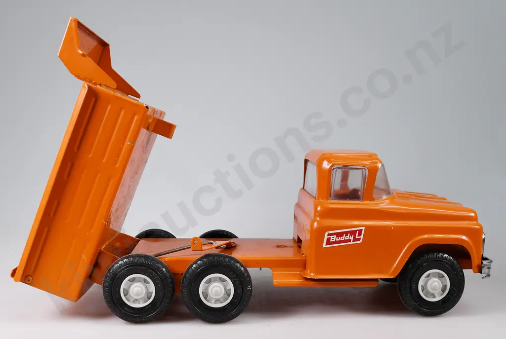BUDDY L STEEL SPRING SUSPENSION DUMP TRUCK WITH BOX Image 1++