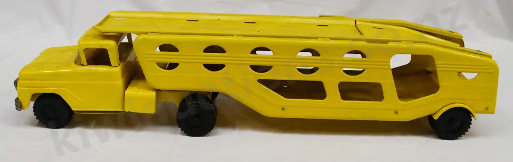 TONKA PRESSED STEEL CAR CARRIERS Image 1++