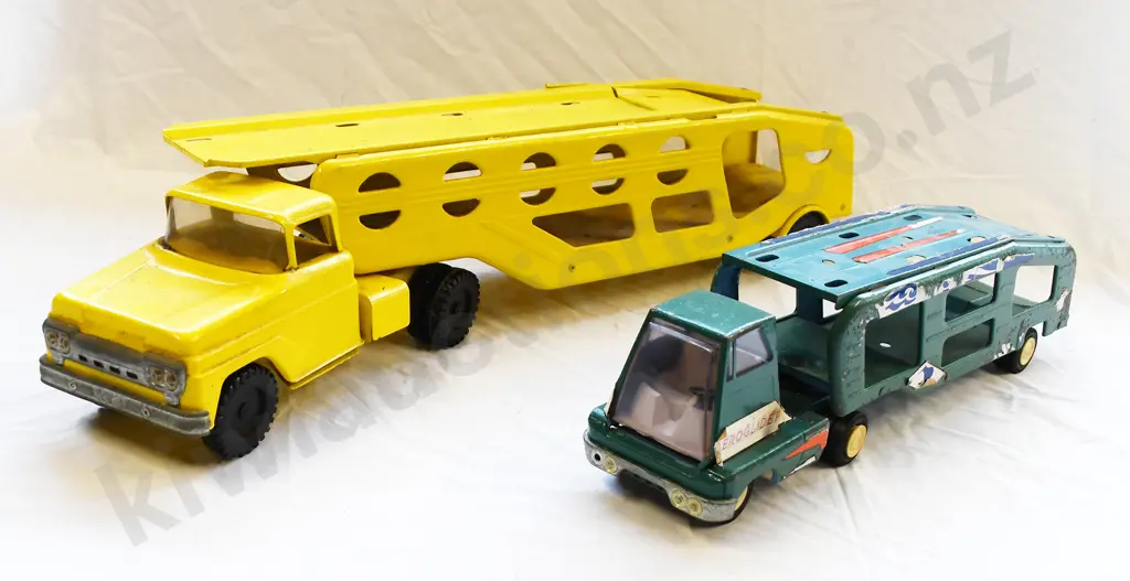 TONKA PRESSED STEEL CAR CARRIERS Image 1++