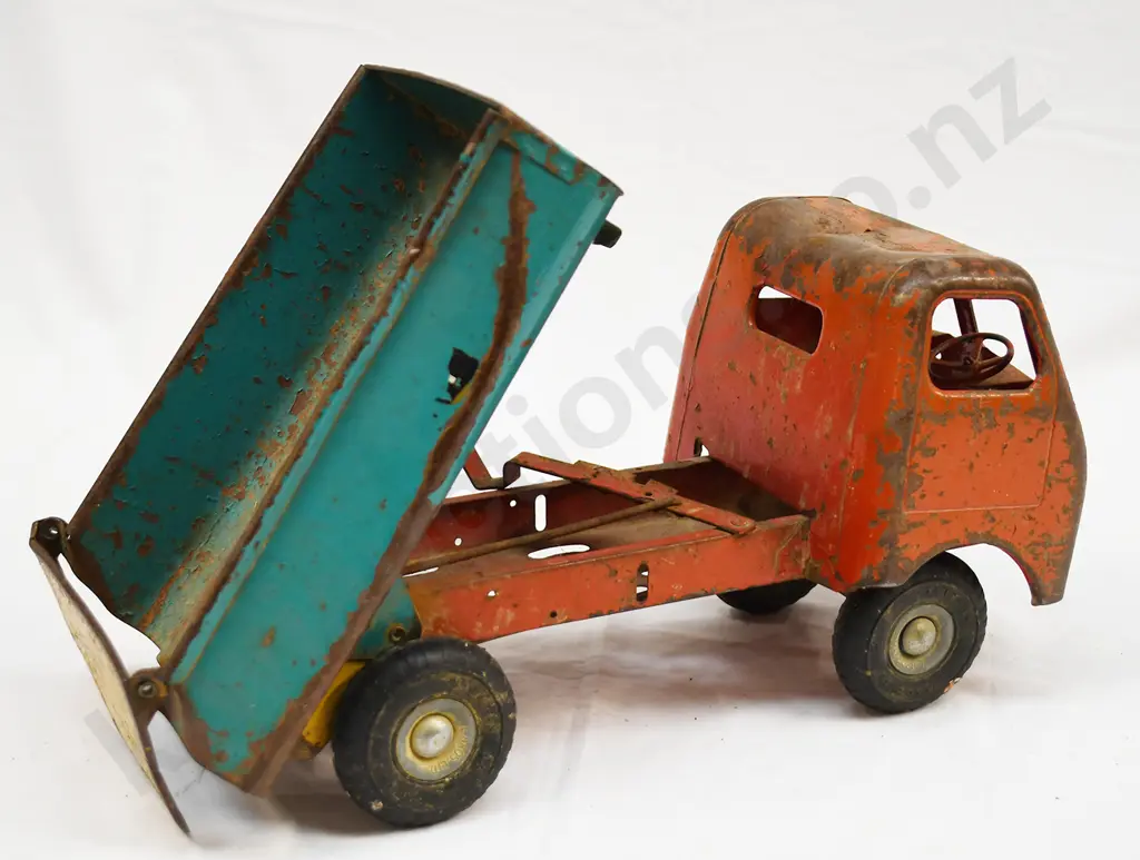 TRIANG DIESEL DELIVERY LORRY & TIP LORRY Image 1++