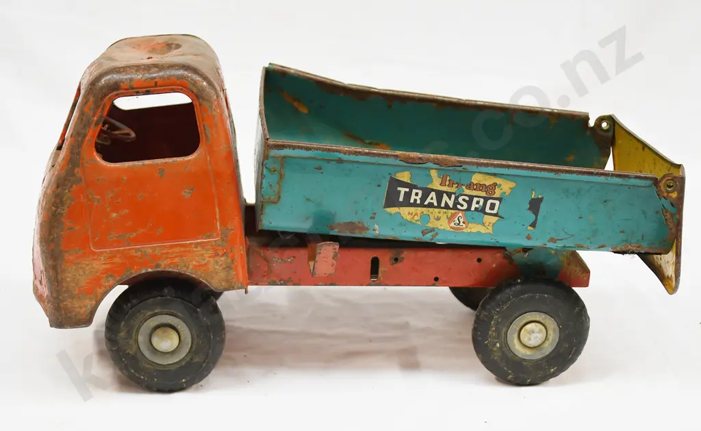 TRIANG DIESEL DELIVERY LORRY & TIP LORRY Image 1++