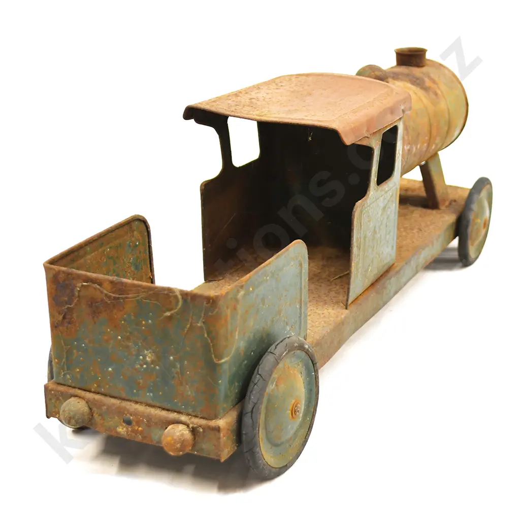 TRI-ANG LOCO ENGINE TRAINS Image 1++