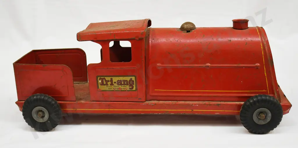 TRI-ANG LOCO ENGINE TRAINS Image 1++