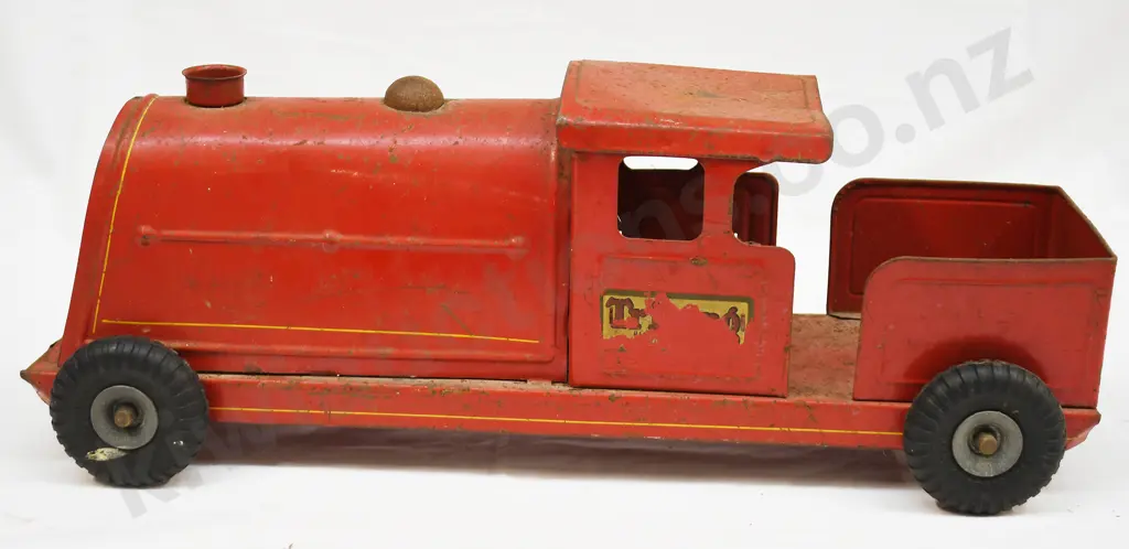 TRI-ANG LOCO ENGINE TRAINS Image 1++