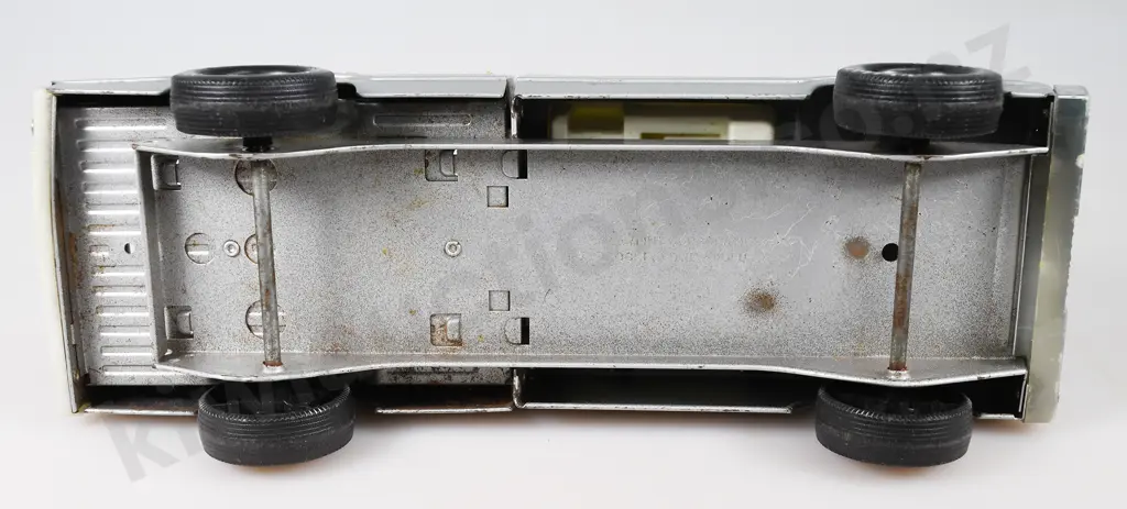 ASSORTED STEEL & TIN TOY TRUCKS Image 1++