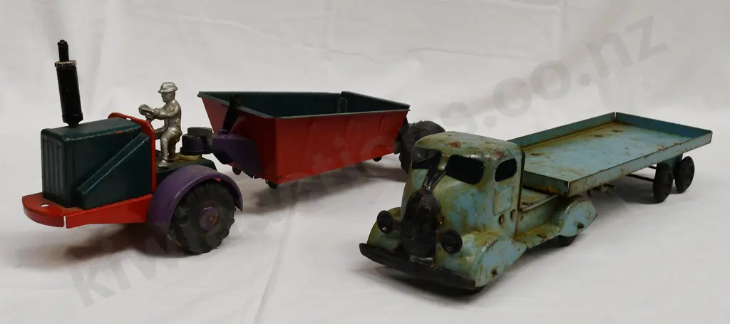 MARX LUMAR EARTH HAULER, TRI-ANG Image 1++