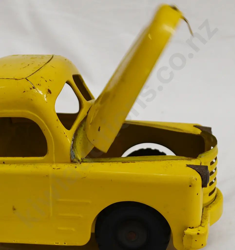 STRUCTCO STEEL TOY, WITH ENGINEERING PLANT TO TRAILER Image 1++