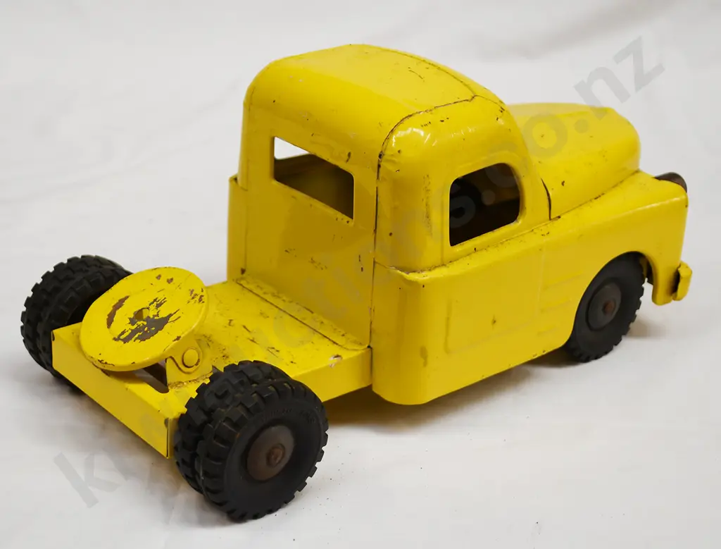 STRUCTCO STEEL TOY, WITH ENGINEERING PLANT TO TRAILER Image 1++