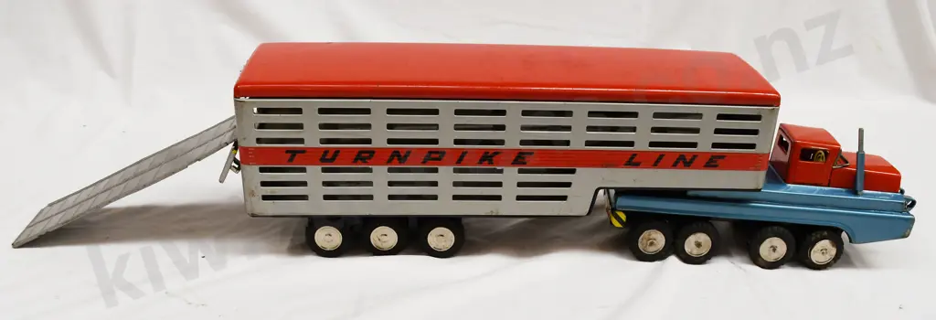 PRESSED TIN TURNPIKE LIVESTOCK TRUCK & TRAILER IN BOX Image 1++