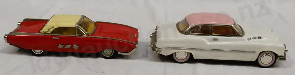 TIN TOY FORD THUNDERBIRDS & BUICK Image 1++