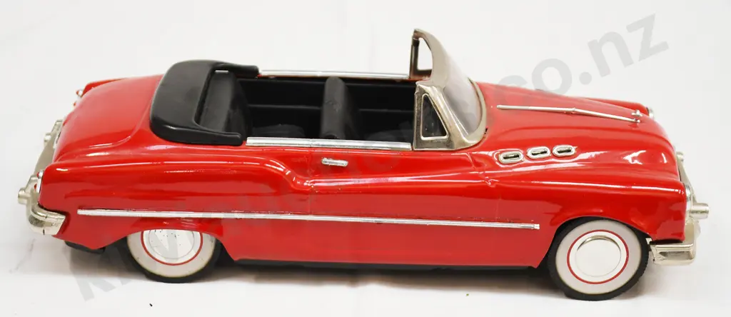 TIN TOY THUNDERBIRD & BUICKS Image 1++