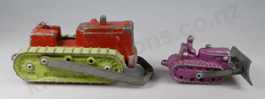 FUN HO CRAWLER BULLDOZERS Image 1++