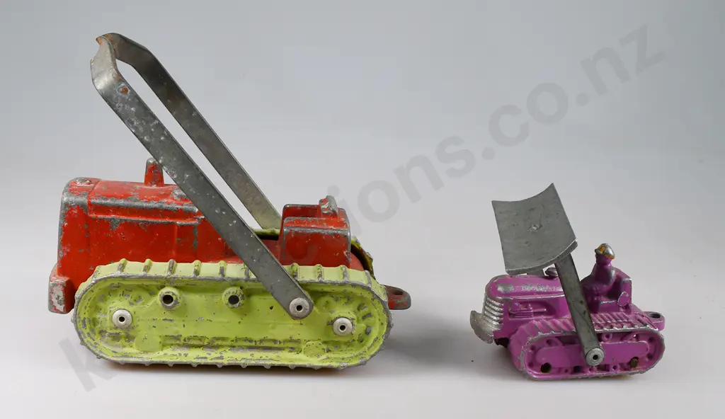 FUN HO CRAWLER BULLDOZERS Image 1++