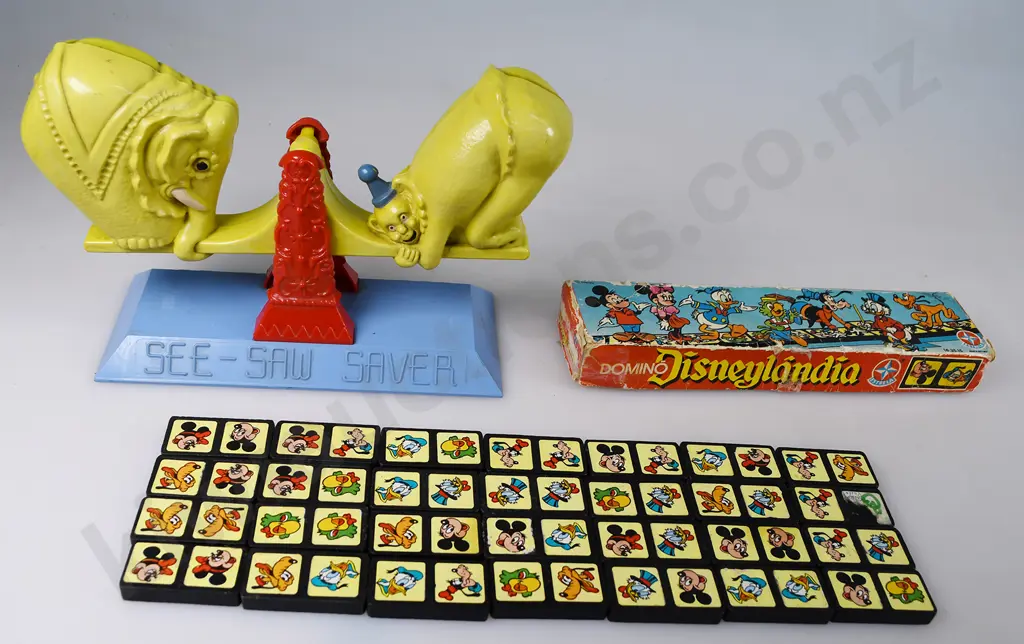 SEE SAW JIG-SAW, DISNEY DOMINOS Image 1++