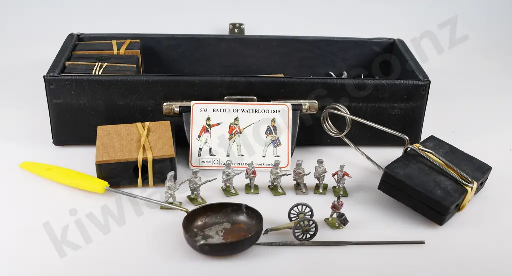 BATTLE WATERLOO MOULD MAKING KIT Image 1++