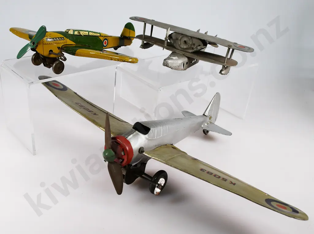 EARLY TINPLATE AEROPLANES x 3 Image 1++